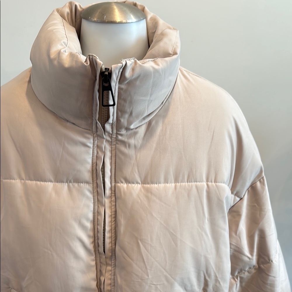 SHEIN XS Cream Puffer Jacket with High Turtleneck Collar and Quilted Design - Picture 2 of 10